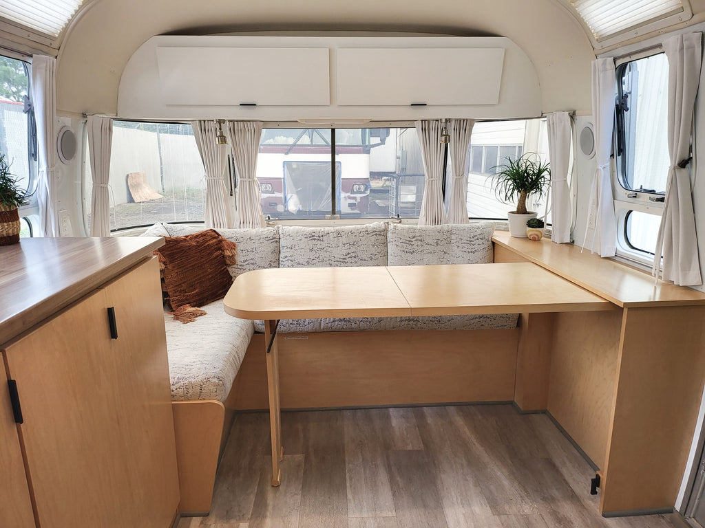 2005 Airstream Classic 30'