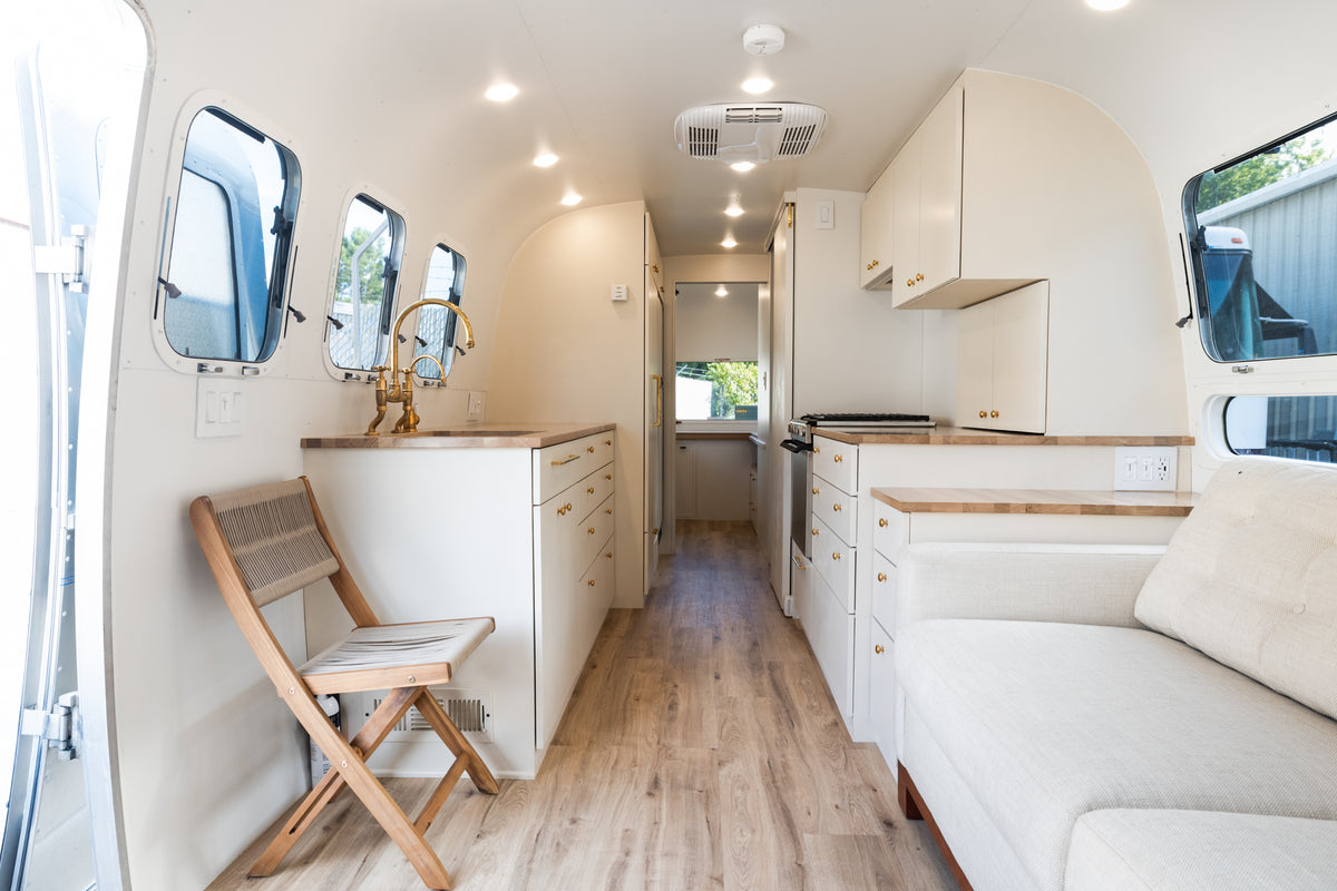 2002 Airstream Classic Renovation