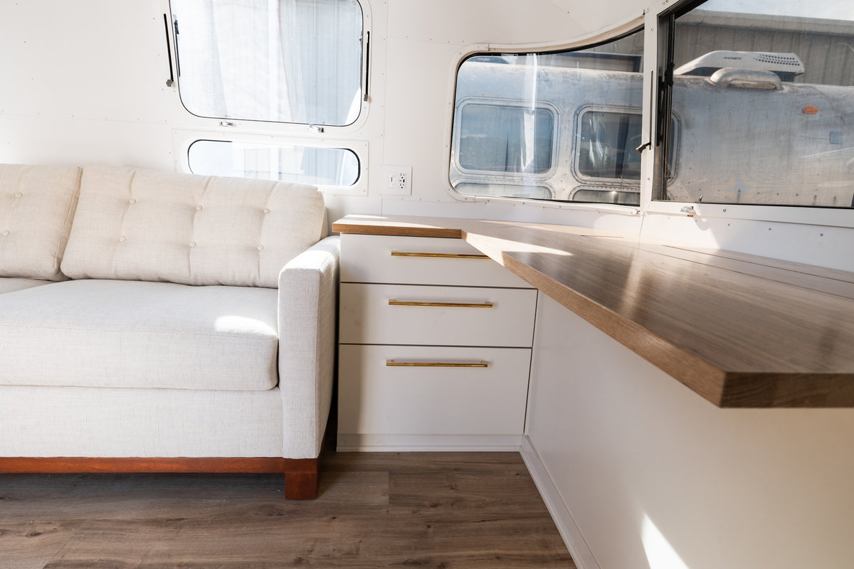 2002 Airstream Classic Renovation