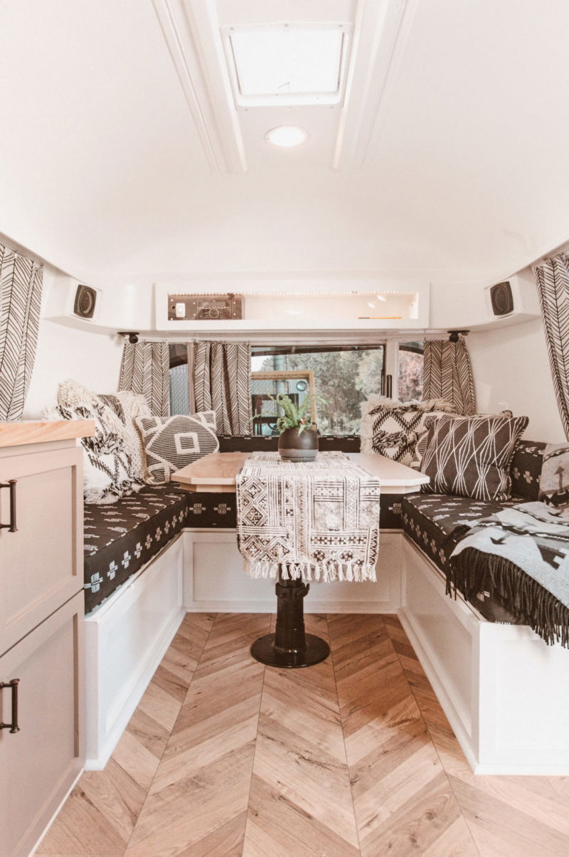 1969 Airstream Sovereign